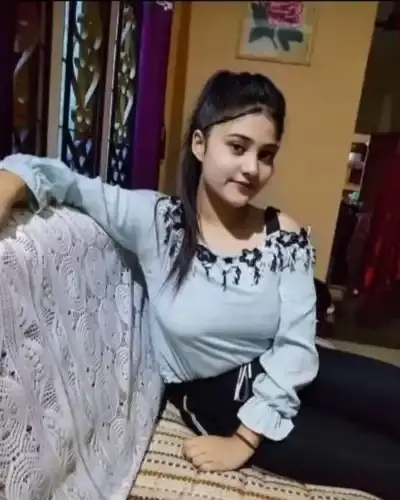 Call Girls Service in Viman Nagar